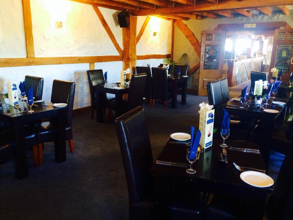 Ty Dderw Country Inn Moelfre Exterior foto