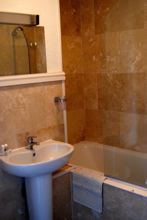 Ty Dderw Country Inn Moelfre Quarto foto